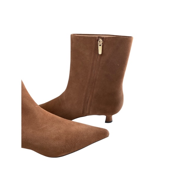 Ann Taylor Tan Ankle Boots - Picture 9 of 10